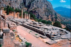 27-Greece-Delphi-00-09-01-16-1920x1295